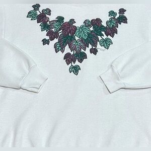 Leaf Patterned White Sweater